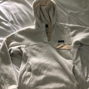 Patagonia Tops - Women’s Patagonia hooded fleece Patagonia Tops - Women’s Patagonia hooded fleece